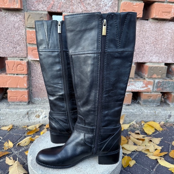 Y2K Classic black knee high leather riding boots - Picture 3 of 14